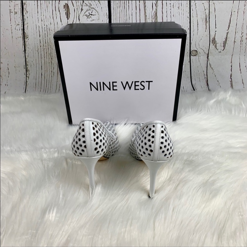 🔥NINE WEST🔥TRANSLATE STILETTO HIGH HEELS PUMPS WHITE SIZE 5.5 NEW IN BOX - Picture 6 of 7